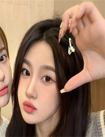 國產歐美綜合在線區專區_美女脫身視頻高清